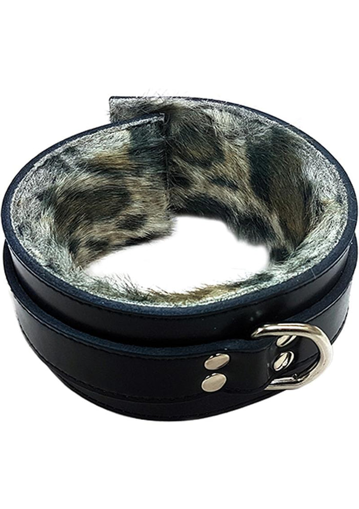 Leather Collar With Faux Fur Lining