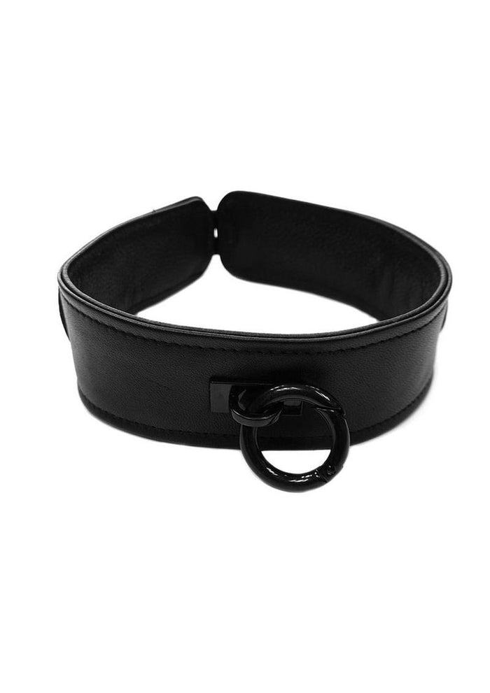 Rouge Leather Collar