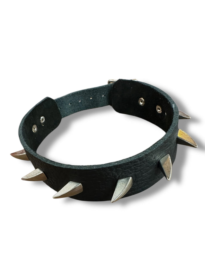 Saw Tooth Leather Collar