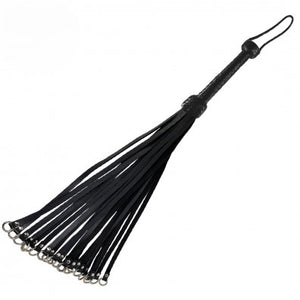 Black Leather O Ring Flogger