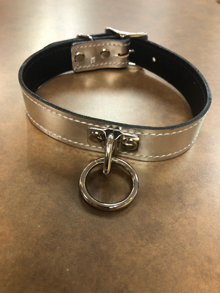 Metallic Silver Leather 1" Collar with O-Ring