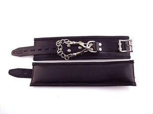 Padded Leather Wrist Cuff BDSM > Restraints Rouge 